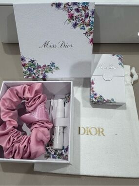 Dior Miss Dior Gift Set with Pink Satin Scrunchie